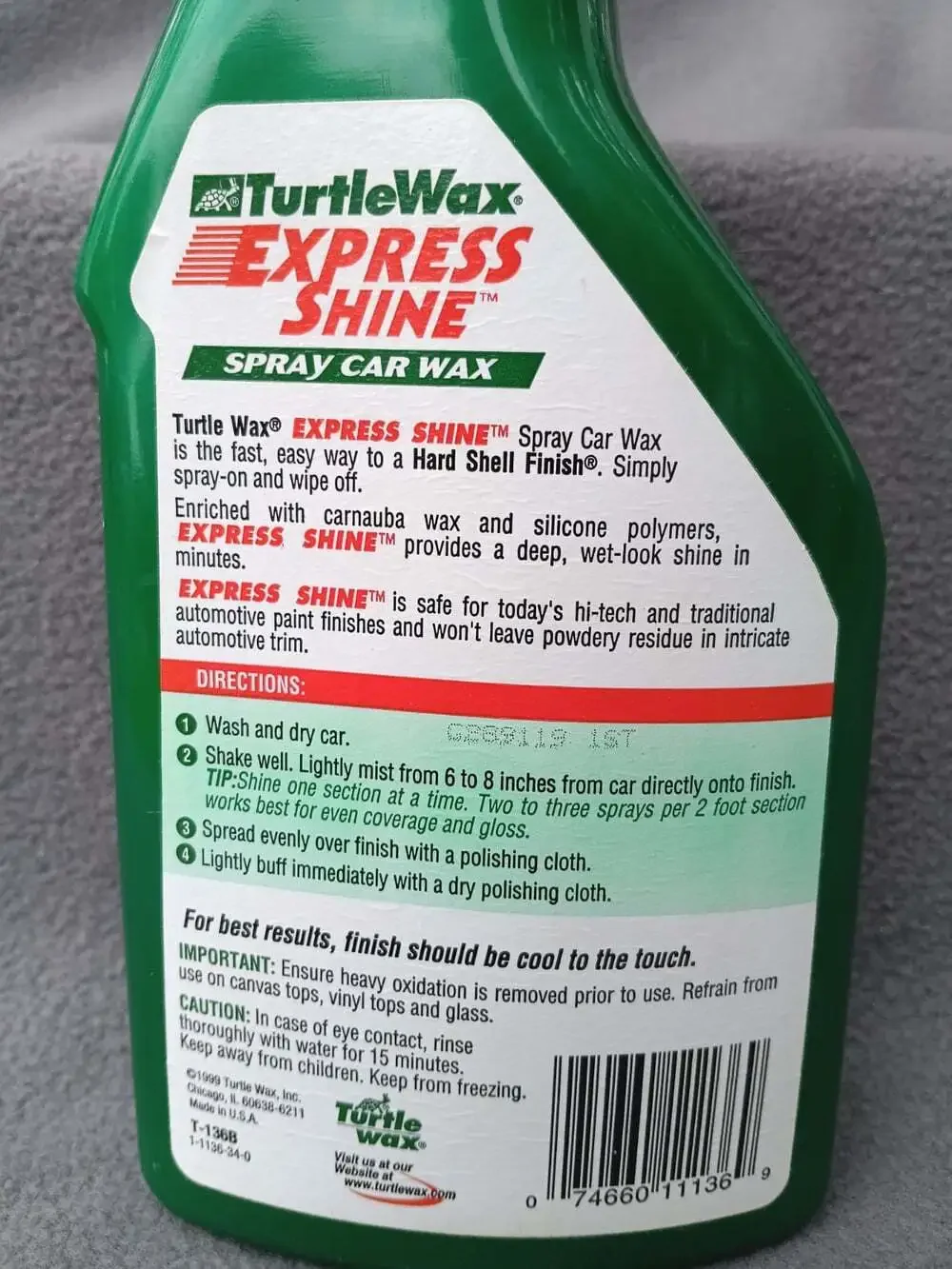 Unused 1999 Turtle Wax Express Shine Spray Wax Carnauba Blend 16 oz Bottle NOS